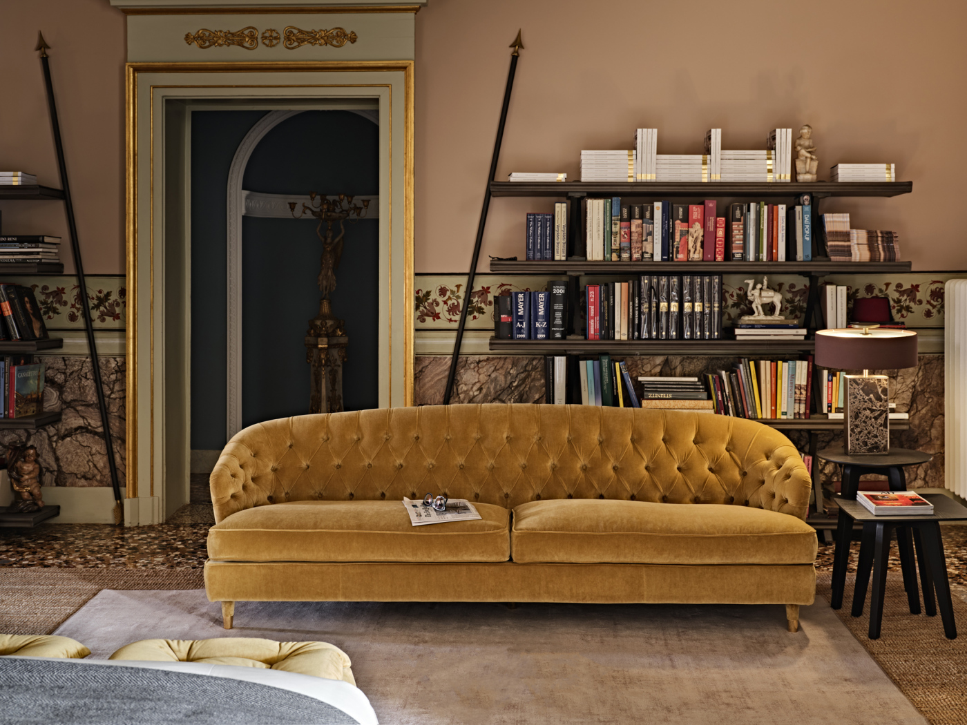 Best Luxury Sofas for Small Spaces - Ultimate Guide 2024